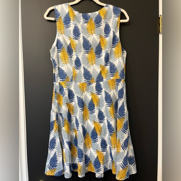 Papillon Dress size L - Picture 2 of 5